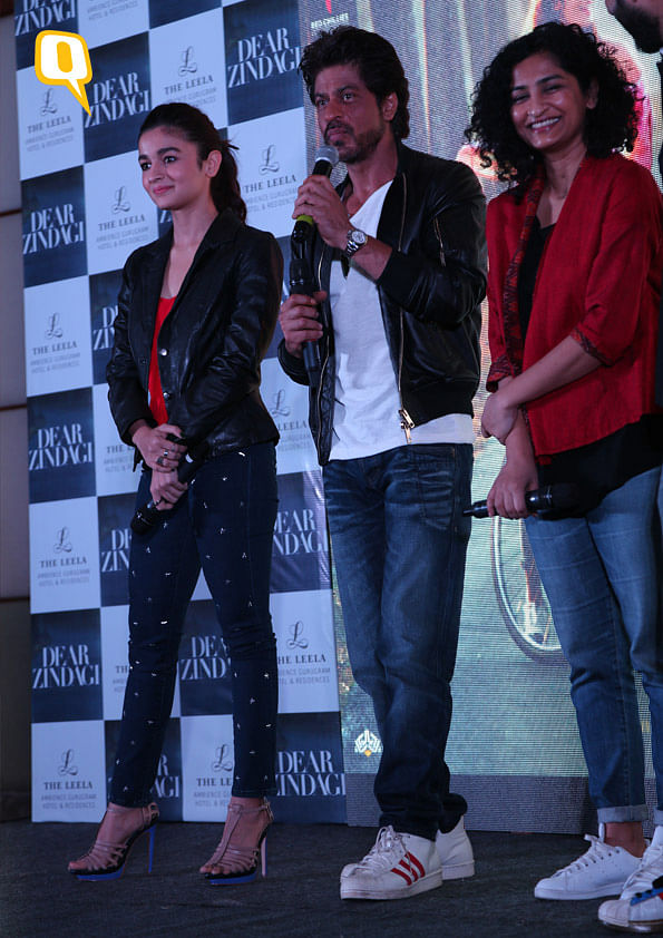 What happened behind the scenes of ‘Dear Zindagi’’s press meet? Read this to get the scoop.