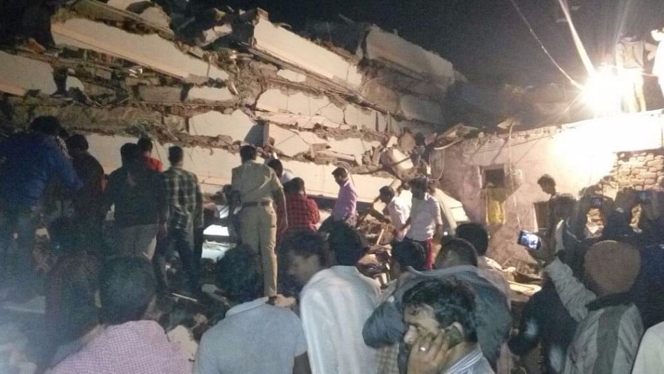 Site of the under-construction building collapse in Hyderabad on Thursday night, 8 December 2016. (Photo Courtesy: ANI)