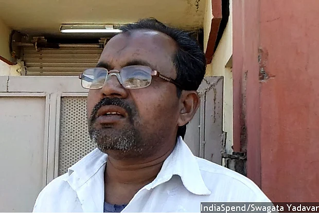 41-year-old power loom worker Nandan Pagare from Malegaon, Maharashtra. (Photo Courtesy: IndiaSpend)