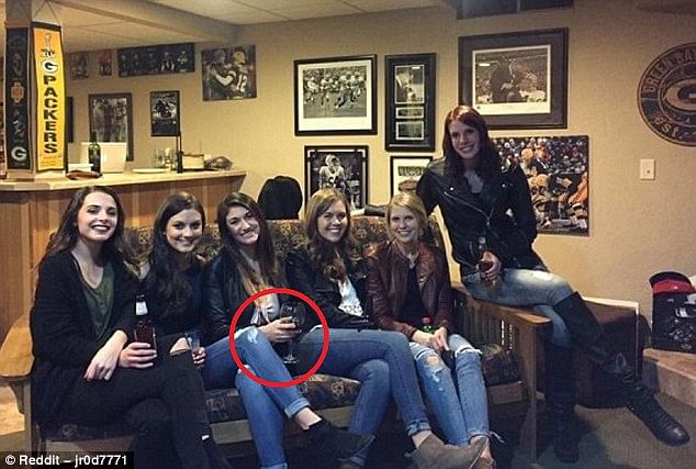 

A regular picture of friends has gone crazy viral online. 