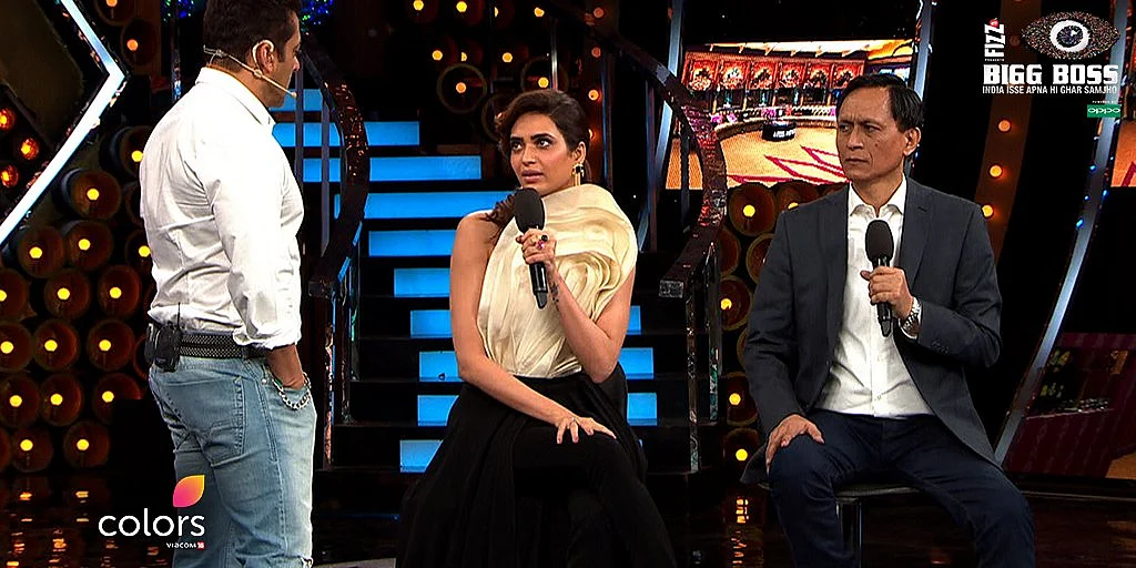 Karishma Tanna and Dibang share their views about the contestants with Salman. (Photo courtesy: Colors)