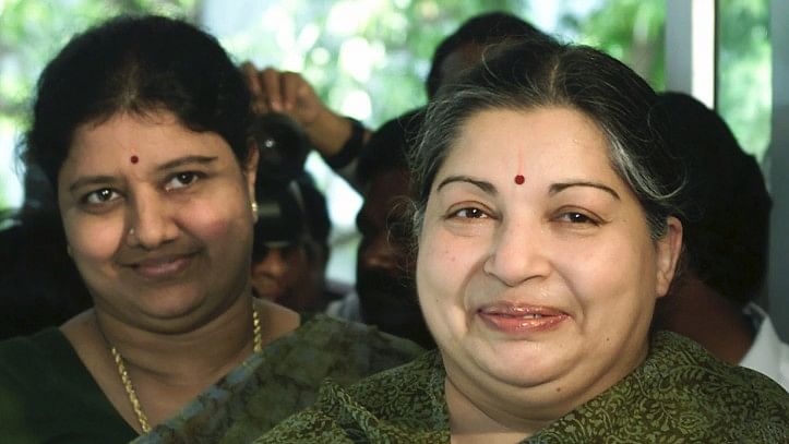 File photo of Jayalalithaa with confidante Sasikala. (Photo: Reuters)