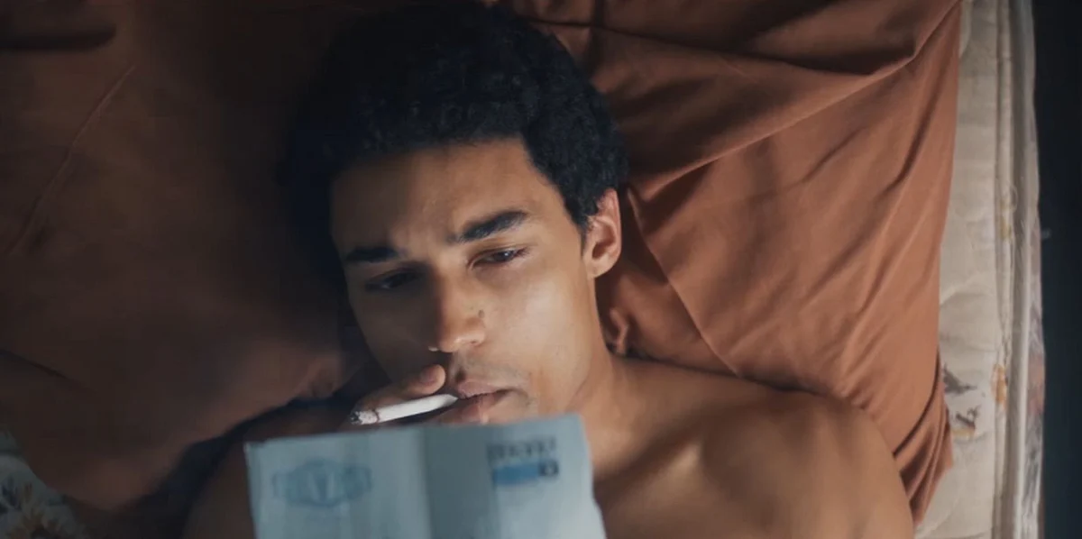 A still from <i>Barry.</i>