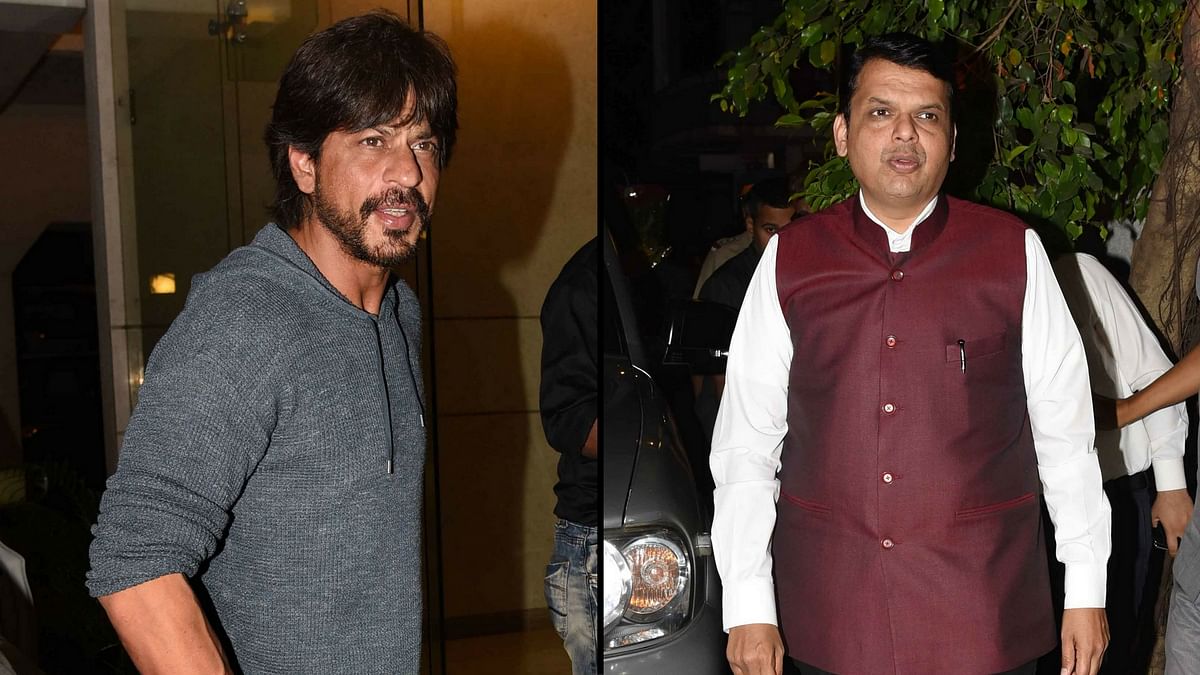 In Pics: SRK Hangs Out With CM Devendra Fadnavis