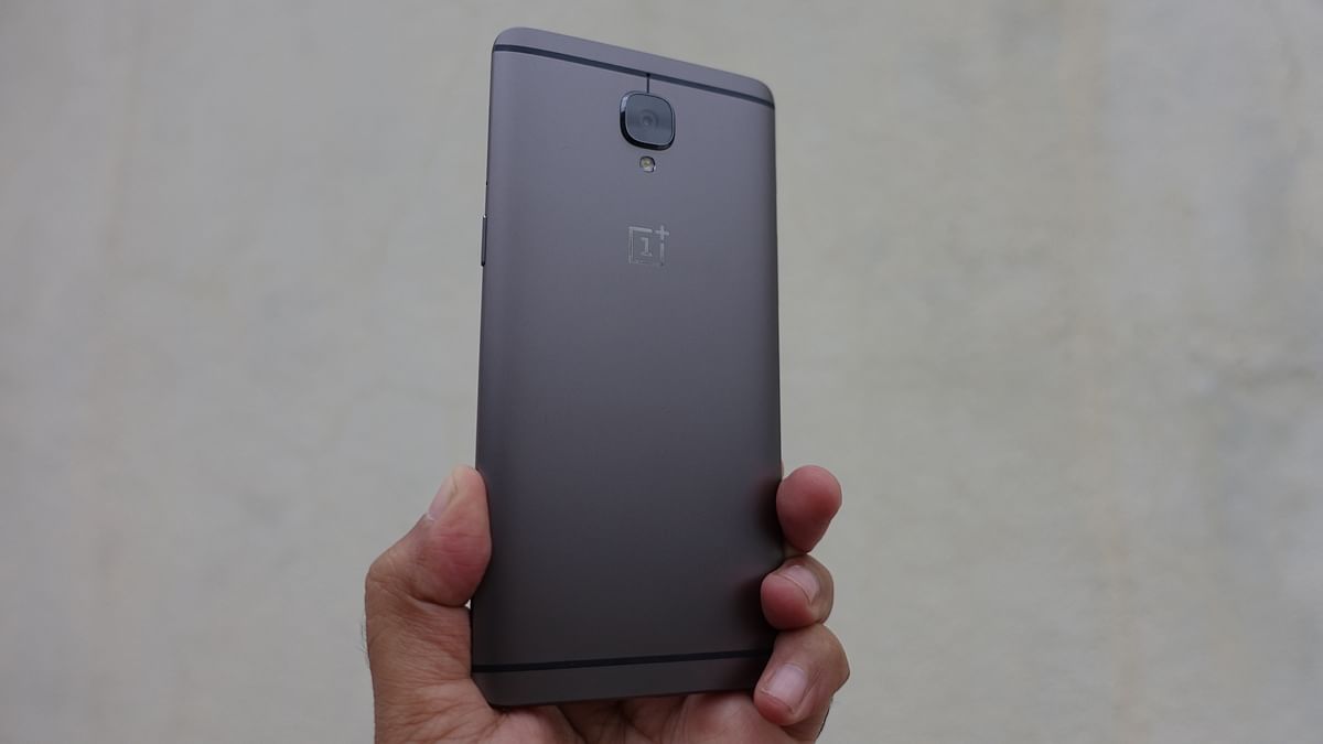 The OnePlus 3T tweaks the OnePlus 3’s winning formula and even with price hike, the 3T is excellent value for money.