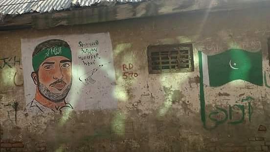 Graffiti in honour of Burhan Wani. (Photo Courtesy: Muneeb-Ul-Islam)
