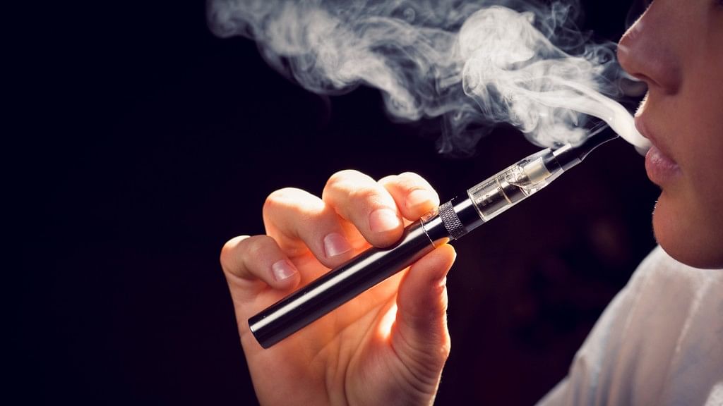 Senator Chuck Schumer has called for a recall of e-cigarettes. (Photo: iStock)