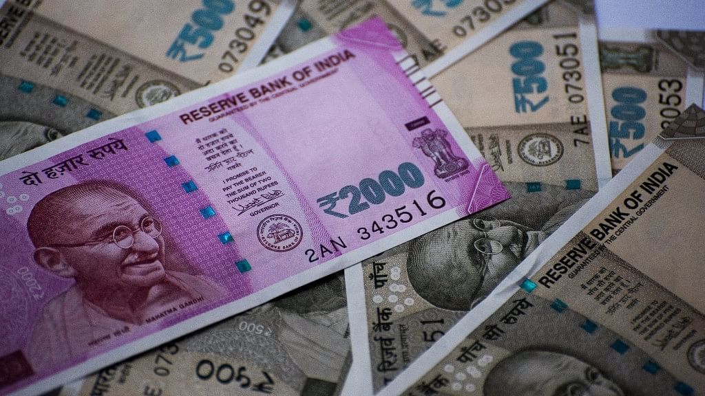 Demonetisation’s resulting chrometophobia was caused by both the Rs 2,000 and the Rs 500 new notes. (Photo: iStock)