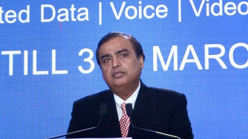 RIL Becomes First Indian Company to Hit $210 Billion Market Cap