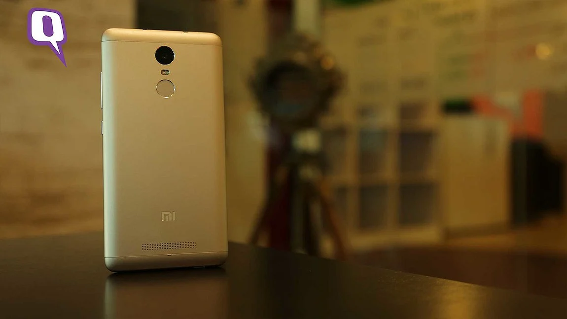This is the Redmi Note 3. (Photo: <b>The Quint</b>)