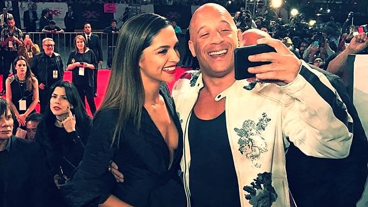 Deepika Padukone and Vin Diesel at a promotional event for xXx: Return Of Xander Cage. (Photo courtesy: Twitter/<a href="https://twitter.com/deepikaddicts">@<b>deepikaddicts</b></a>)