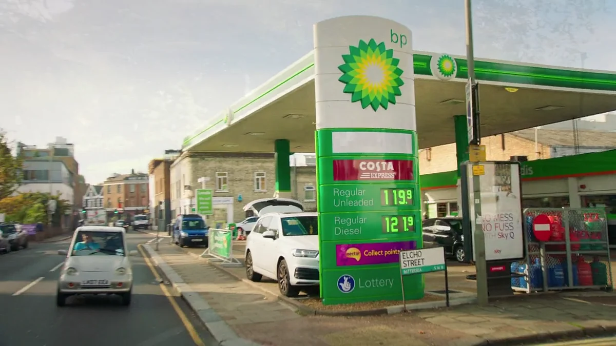 The car runs on electricity. Who needs petrol? (Photo Courtesy: Amazon screengrab)