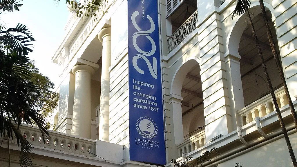 An anti-establishment sentiment has been Presidency College’s sine qua non, ever since its inception in January 1817 as Hindoo College. (Photo: Chandan Nandy/<b>The Quint</b>)