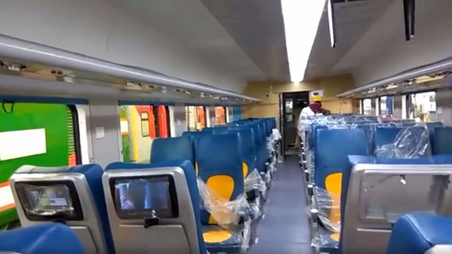 An inside look of the Tejas Train. (Photo Courtesy: Facebook/<a href="https://www.facebook.com/MSAWalia/videos/309324122759544/">Mandeep Singh AhluWalia</a>)