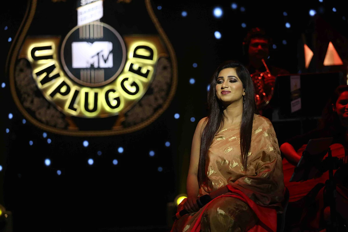Shreya Ghoshal on MTV Unplugged. (Photo courtesy: MTV)