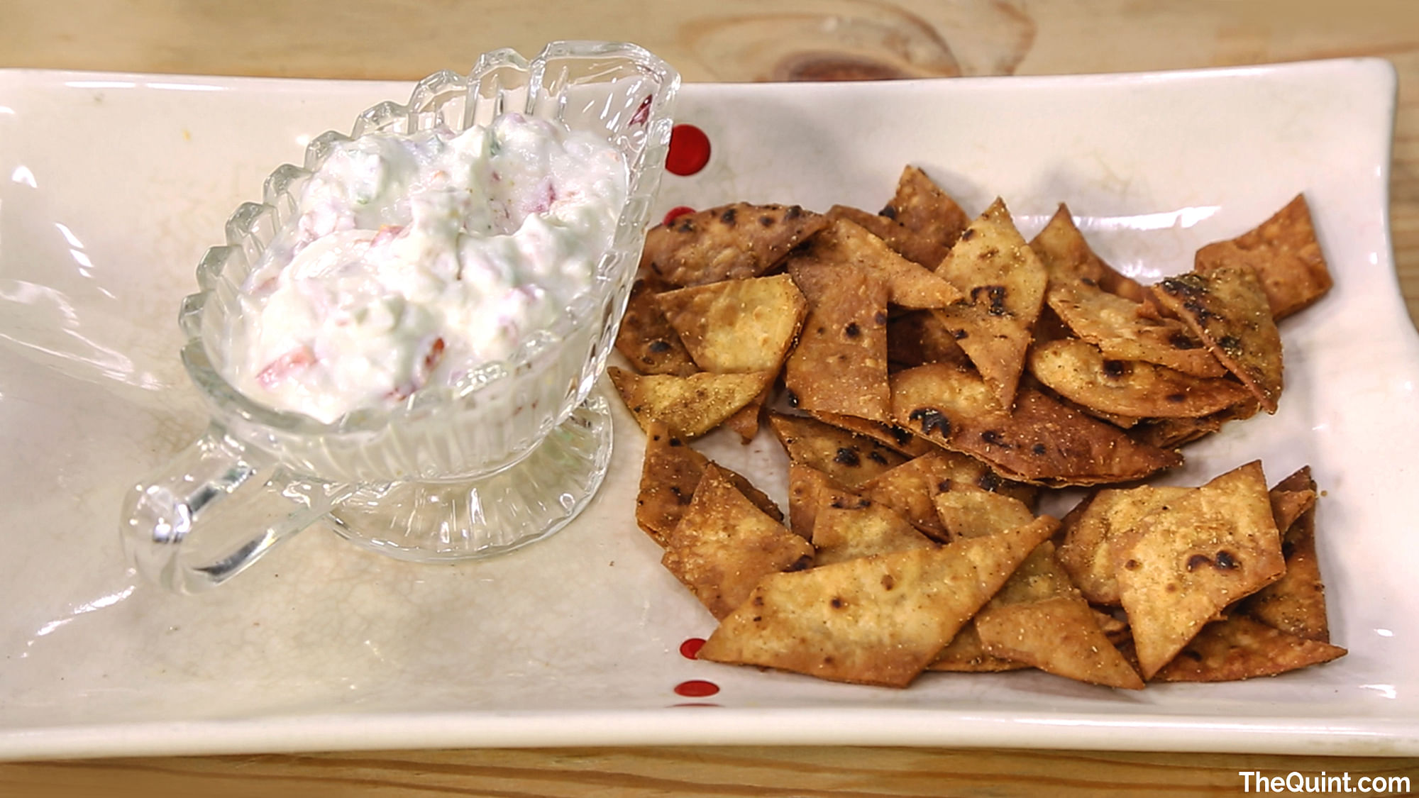 Here’s our Desi Nachos to satiate your hunger and your taste buds. (Photo: <b>The Quint</b>)