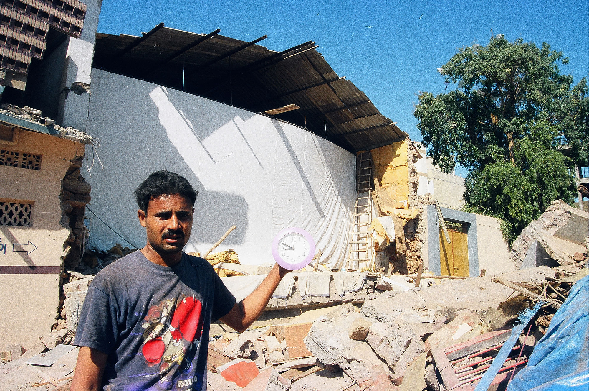 A Photographer Revisits The Devastating 2001 Bhuj Earthquake