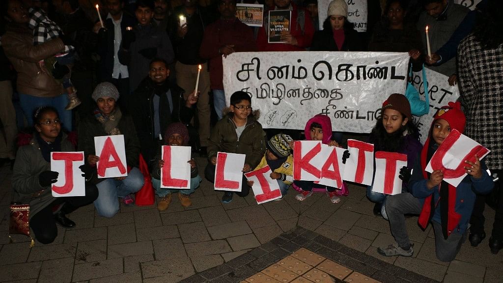 Kids hold banners that spell Jallikattu in Leeds, UK. (Photo Courtesy: <a href="https://www.facebook.com/I-support-Jallikattu-345373465607407/">I support Jallikattu</a>/Facebook)