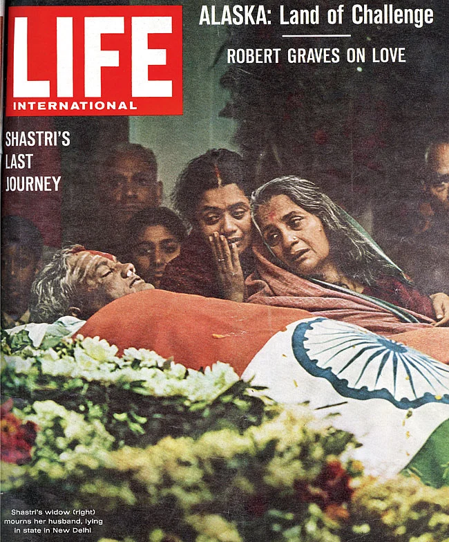 Shastri’s wife Lalita Shastri noted his body was blue with patches of white and that there were cut marks on his stomach. (Photo Courtesy: LIFE magazine cover)