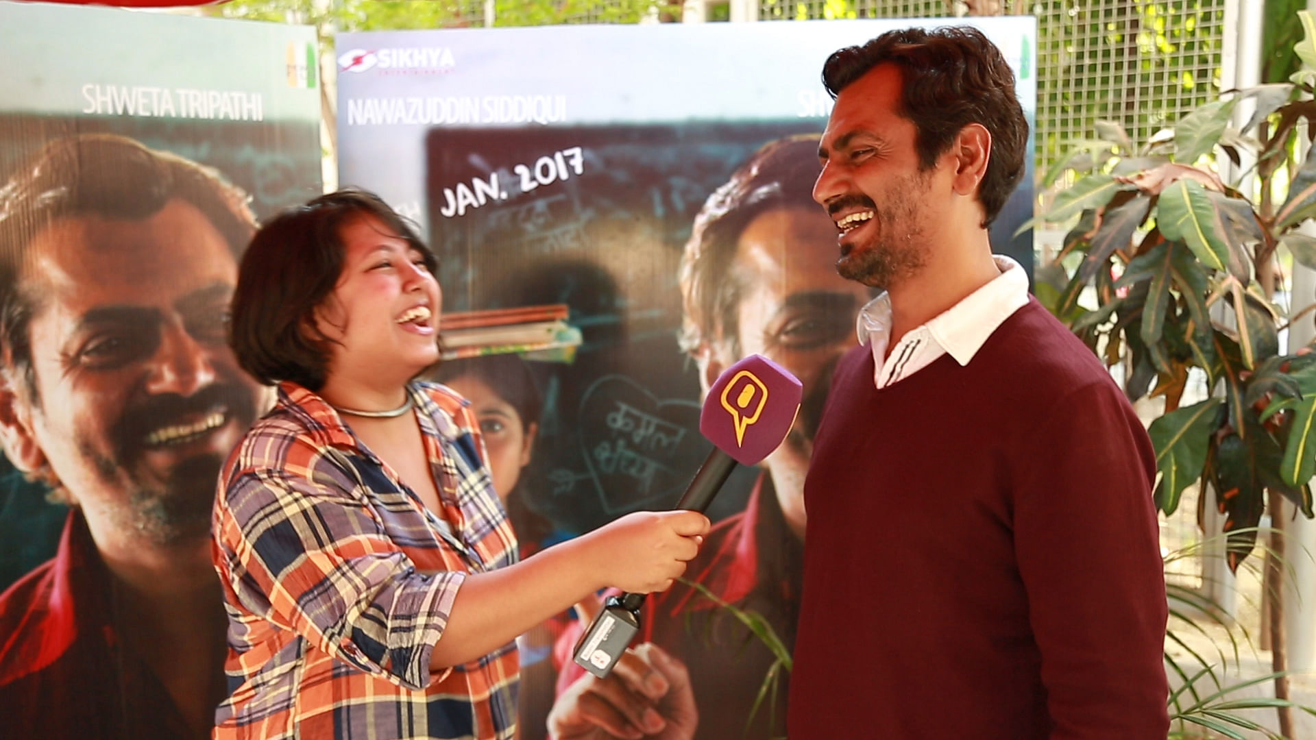Nawazuddin Siddiqui teaches Abira how to fake laughter. (Photo: The Quint)