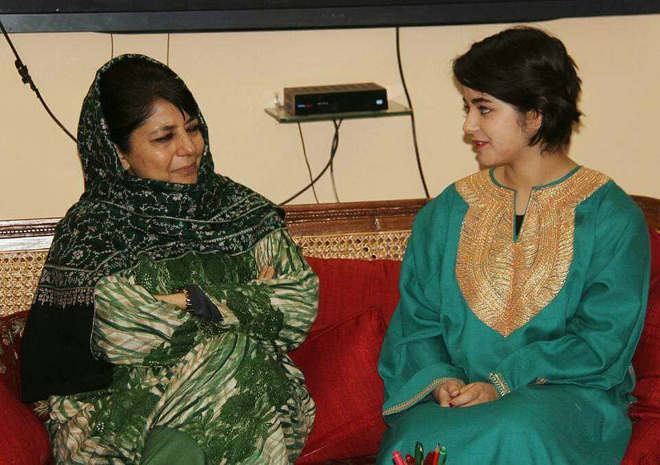 Zaira Wasim with Jammu and Kashmir Chief Minister Mehbooba Mufti. (Photo courtesy: Muhammad Mukaram)