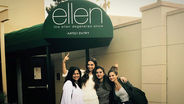 Deepika Padukone and her entourage, backstage, at <i>The Ellen DeGeneres Show</i>. (Photo Courtesy: Instagram/<a href="https://www.instagram.com/p/BPYprRHBD28/?taken-by=shaleenanathani">shaleenanathani</a>)