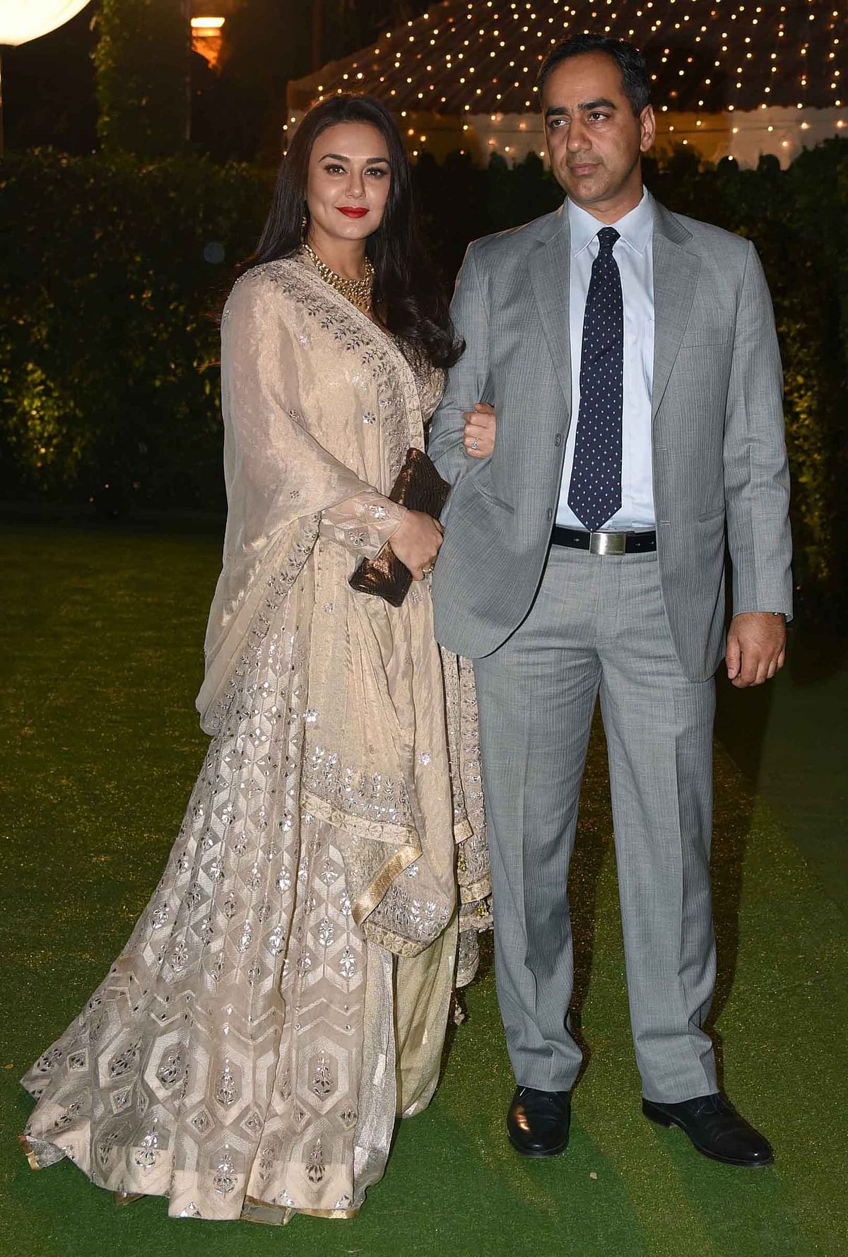 Priety Zinta, Shahid Kapoor and Sonakshi Sinha were also present at the wedding reception.