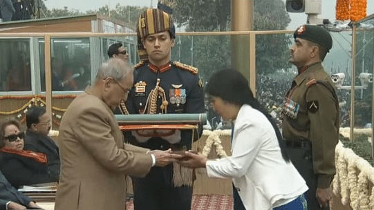 Dada’s widow Chasen Lowang received the highest peacetime military award from the President during the 68th Republic Day celebrations at Rajpath. (Photo Courtesy: Doordarshan) 