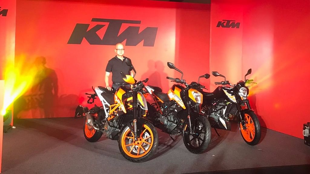 All the KTM bikes on show. (Photo Courtesy: <a href="https://www.bikedekho.com/news/2017-ktm-390-duke-200-duke-and-250-duke-launched-in-india">BikeDekho</a>)