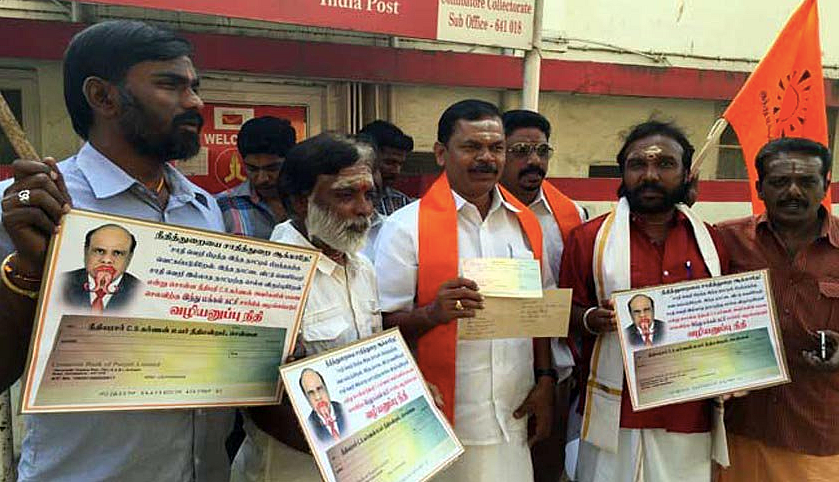 Hindu outfits offer traveller cheques to Justice Karnan after his “racist” comment. (Photo Courtesy: <a href="https://twitter.com/LiveLawIndia/status/700331359072456704">Twitter/LiveLaw</a>)