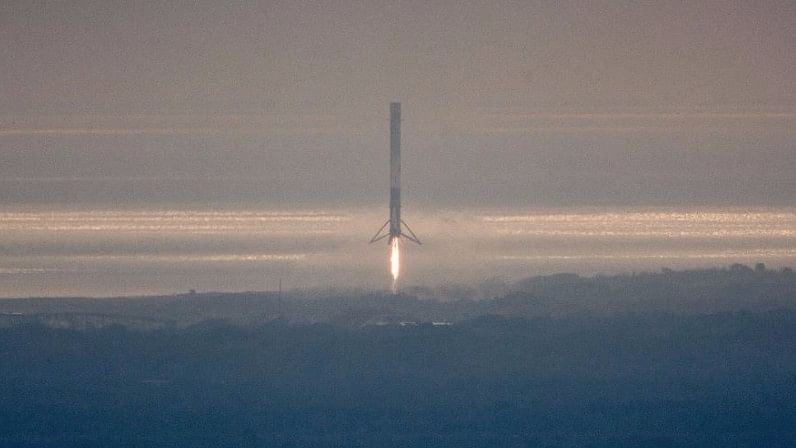 Falcon 9 takes off from the launch site. (Photo Courtesy: Twitter/<a href="https://twitter.com/elonmusk">Elon Musk</a>)
