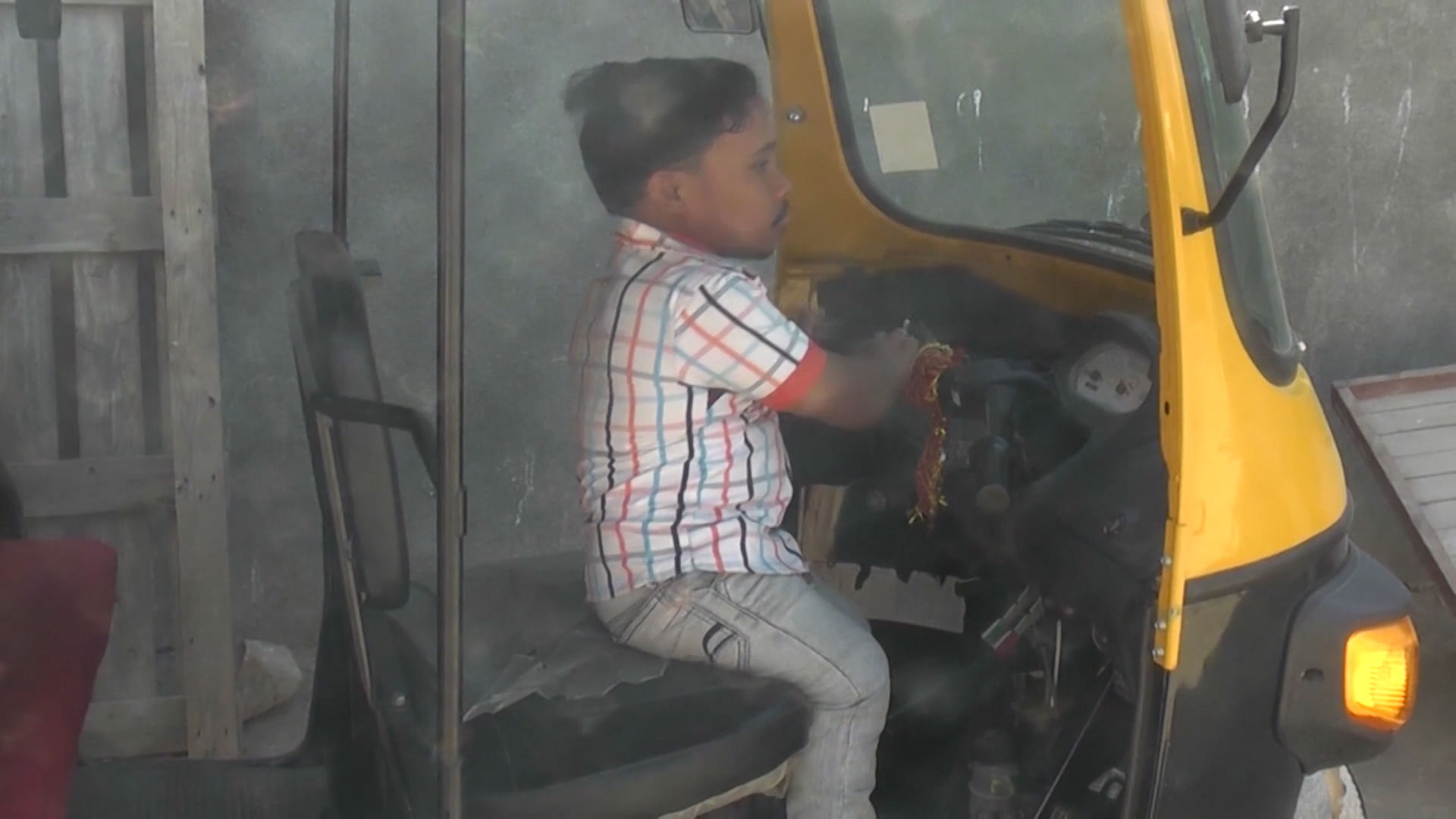 Mahavir Singh, a tuk-tuk driver (Photo: AP)