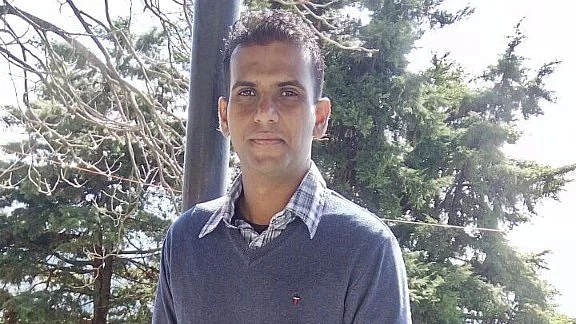 Prabjot Sood, who had migrated to Canada in search of better future was deported back when the visa expired. (Photo: Parth MN/ <b>The Quint</b>)