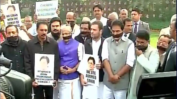 Led by Rahul Gandhi, Kerala MPs held placards with “We are Ahamed Sahib” outside Parliament.