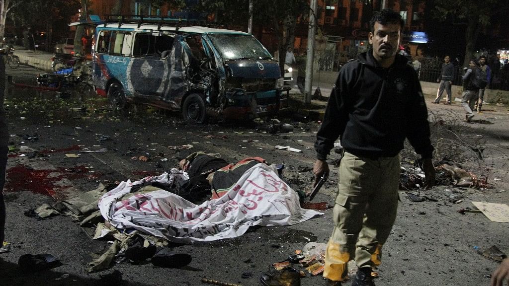 Pakistan’s Week of Terror: 6 Blasts in One Week Kill Close to 100 