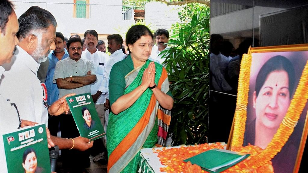 Sasikala pays tribute to J Jayalalithaa after she was appointed as the AIADMK General Secretary on 29 December. (Photo: PTI)