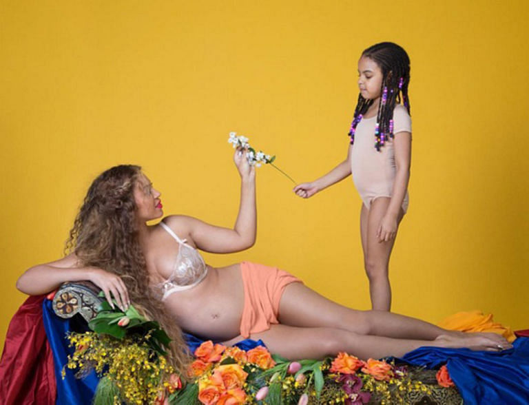 Beyoncé’s photo shoot. (Photo Courtesy:<a href="http://www.harpersbazaar.com/celebrity/latest/a20346/beyonces-full-pregnancy-photo-shoot/"> Beyoncé.com</a>)