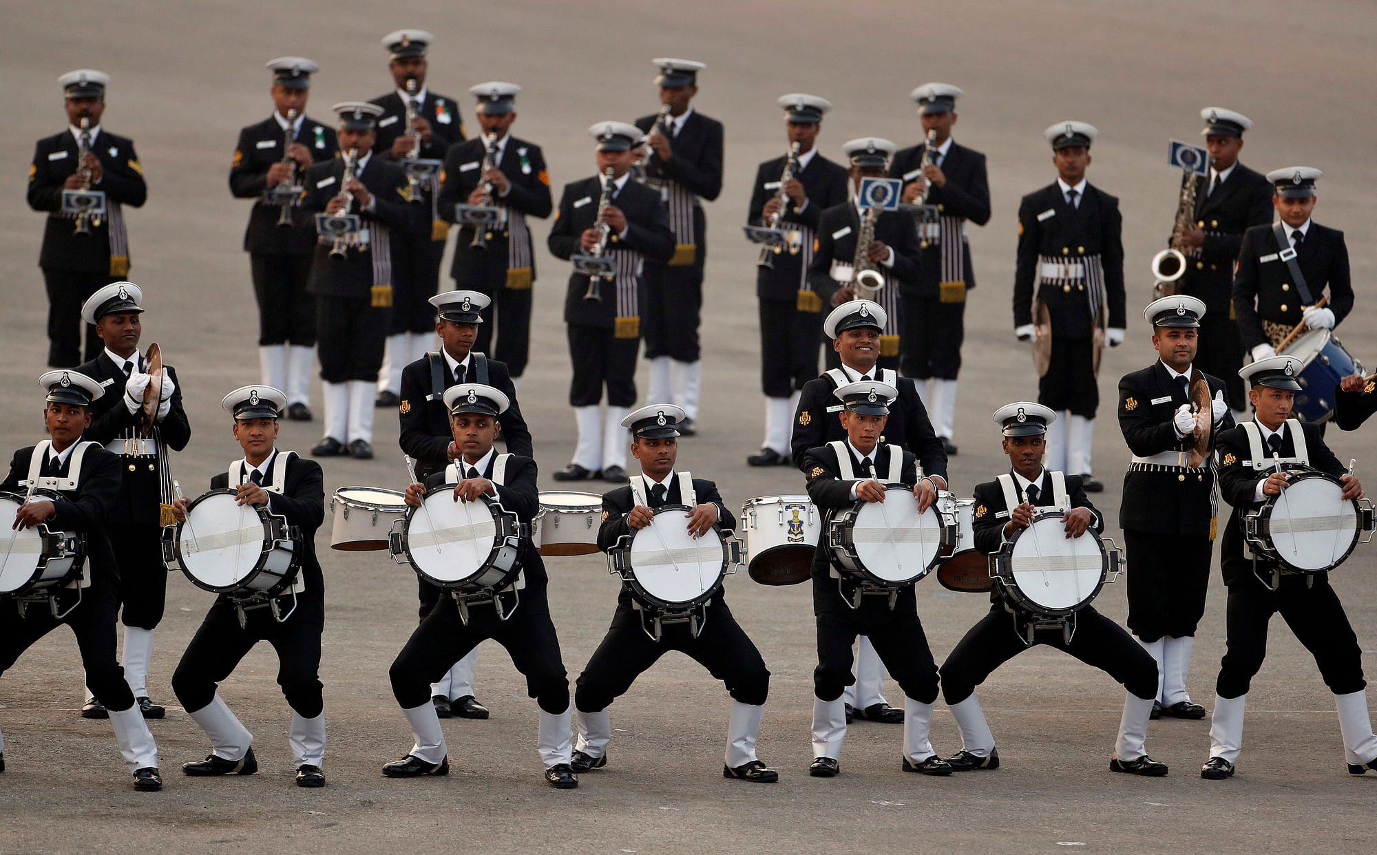 Members of the Indian military band take part in the Beating Retreat ceremony in New Delhi on 29 January 2017. (Photo Courtesy: Reuters/Cathal McNaughton)