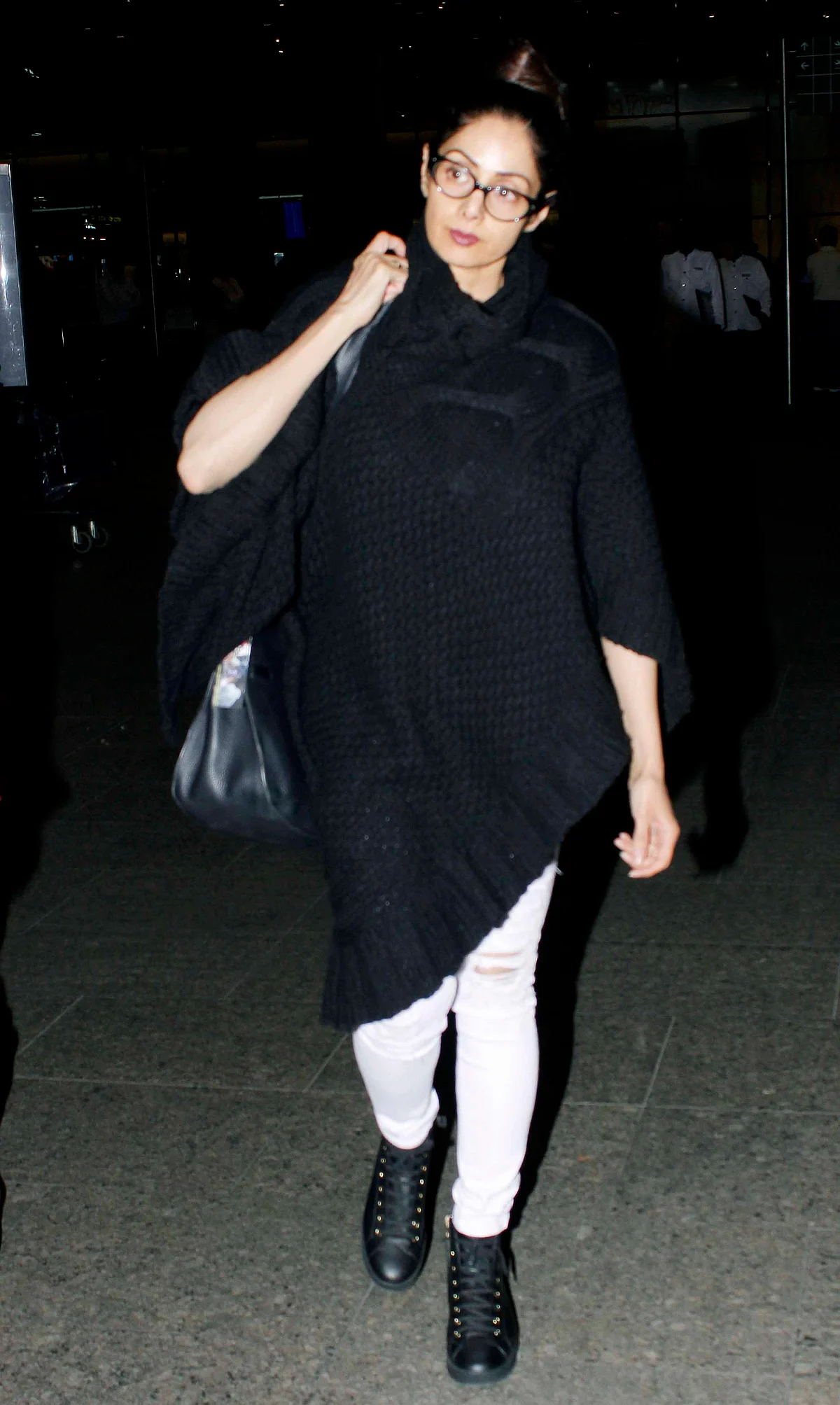 Sridevi looks chic. (Photo: Yogen Shah)