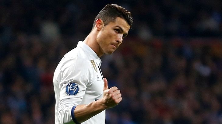 Cristiano Ronaldo gestures during the round of 16 match against Napoli. (Photo: AP)