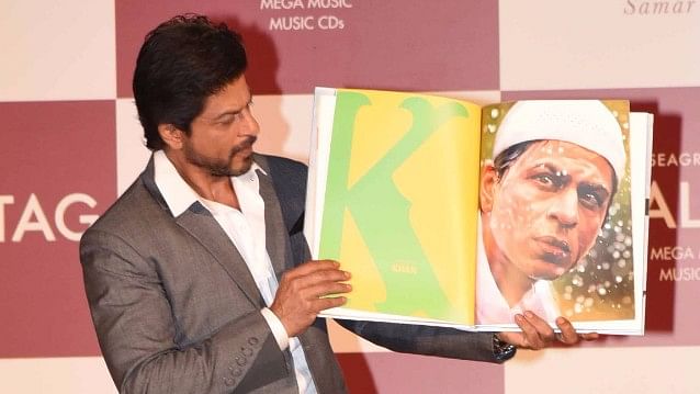 Shah Rukh Khan at the launch of his coffee table book. (Photo: Yogen Shah)