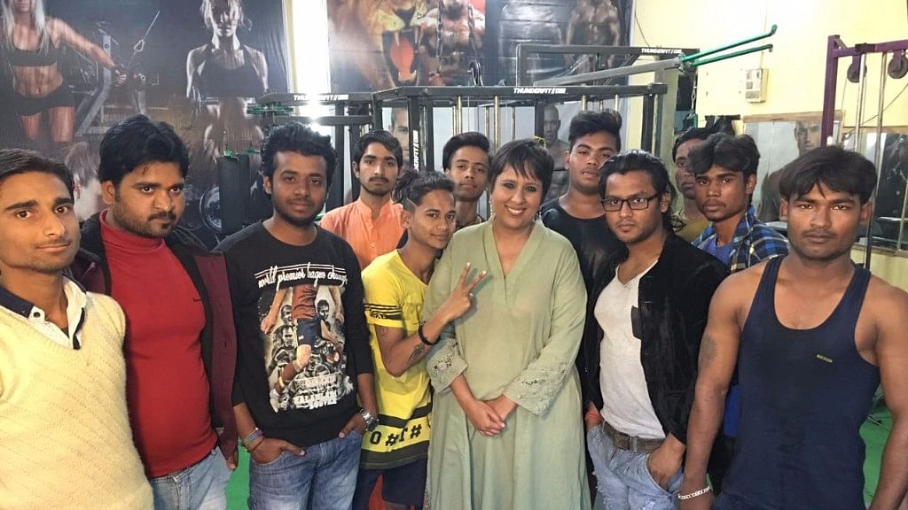 Barkha with the gym members in Ayodhya. (Photo: The Quint)
