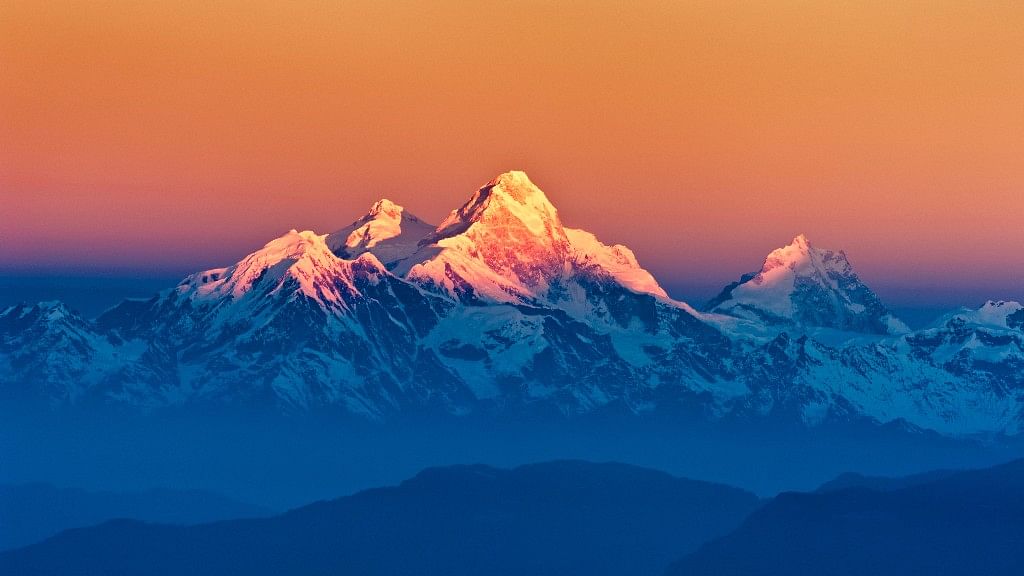 Sunsrise at Mt Everest  (Photo: iStock)