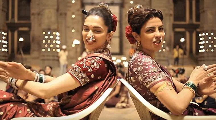 <i>Pinga</i> bonding (Photo courtesy: Sanjay Leela Bhansali Films)
