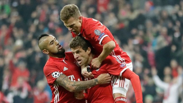 Bayern Munich crushed Arsenal 5-1 in their Champions League round of 16 first leg match on Wednesday.
