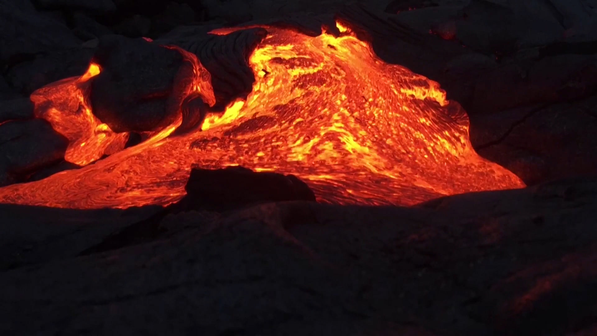 

Hawaii’s Kilauea is among the most active volcanoes of the world. (PHOTO: Caters TV)