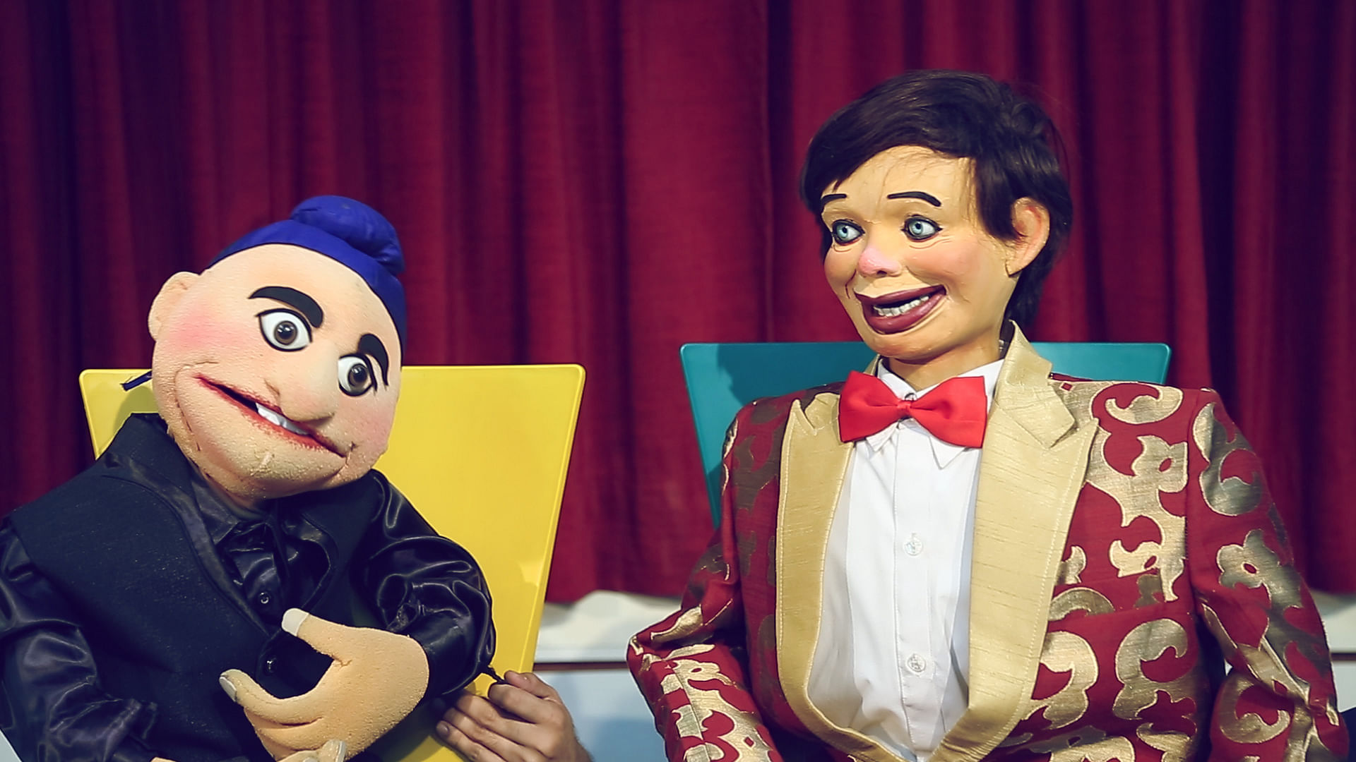 Ardhawatarao (right) is a 100-year-old puppet. (Photo: <b>The Quint</b>)
