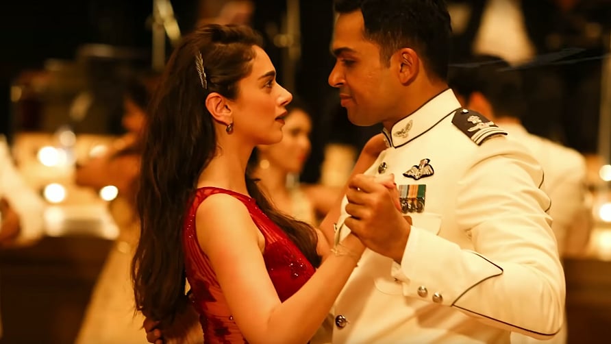 Kaatru Veliyidai Full Movie / A scene released from Kaatru Veliyidai