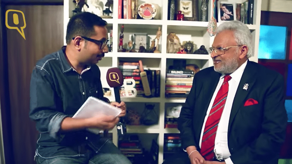 The Quint’s Ashish Dixit in conversation with Shalabh Kumar. (Photo: <b>The Quint</b>)