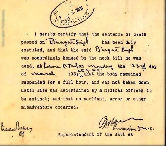 This video of the artefacts pertaining to the last days of Shaheed Bhagat Singh’s life will overwhelm you.